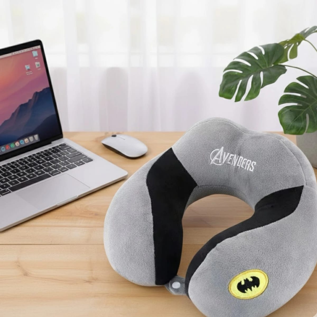 NECK - PILLOW - 30 CM Grey - Bat  Man Imported E.F